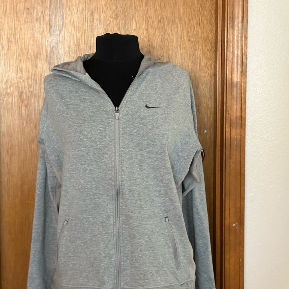 Nike Women's Light Gray Full-Zip Hoodie Jacket